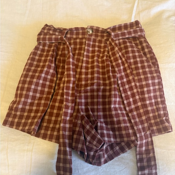 NWT Nasty Gal High Waist Belted Plaid Shorts - Picture 5 of 15